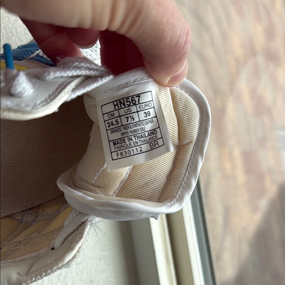 Vintage Onitsuka Tiger by Asics White and Blue Sneakers Classic Design - Picture 8 of 8